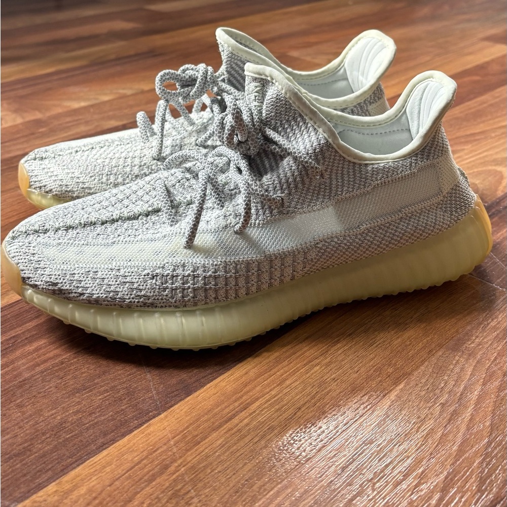 Yeezy Boost 350 V2 Yeshaya Reflective - Picture 2 of 3